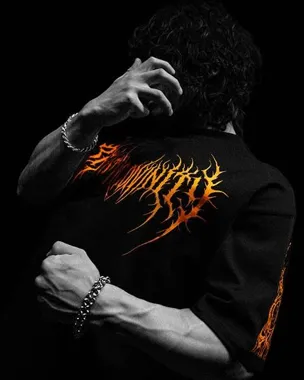 Dragon Blade Oversized T-Shirt